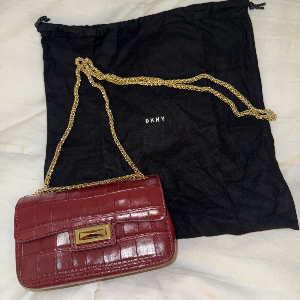 DKNY Dark red shoulder bag/crossbody.
